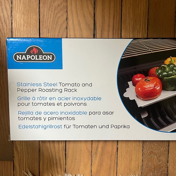 Napoleon tomato and pepper grill - Picture 1 of 2
